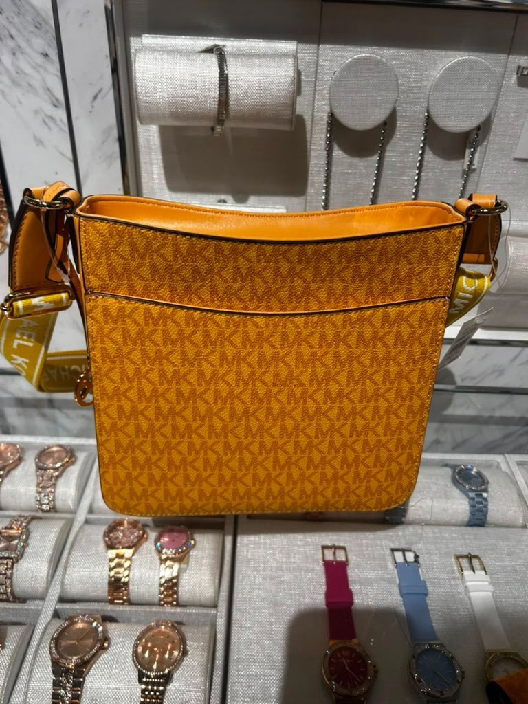 Michael Kors Women Small Jet Set MK Logo Crossbody Bag+Trifold Wallet Honeywheat