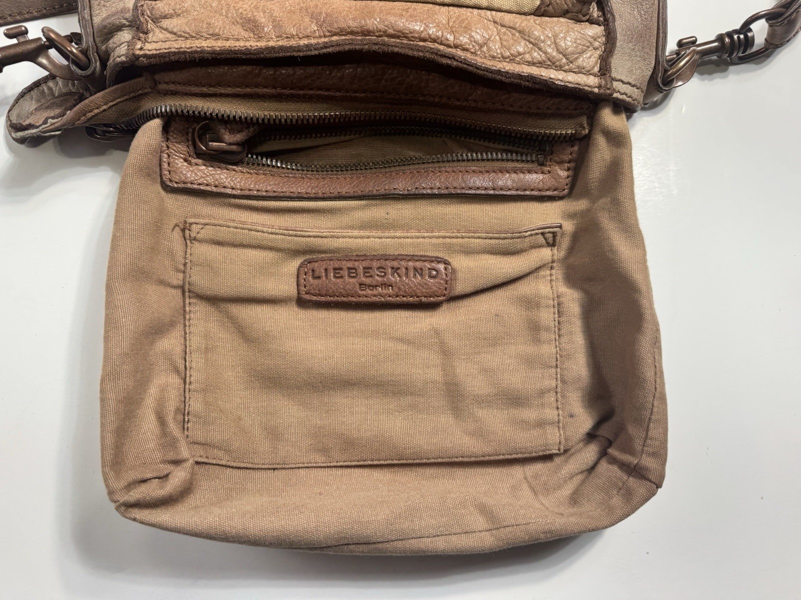 LIEBESKIND Berlin Brown Leather Crossbody Bag Shoulder Boho Hippie Purse