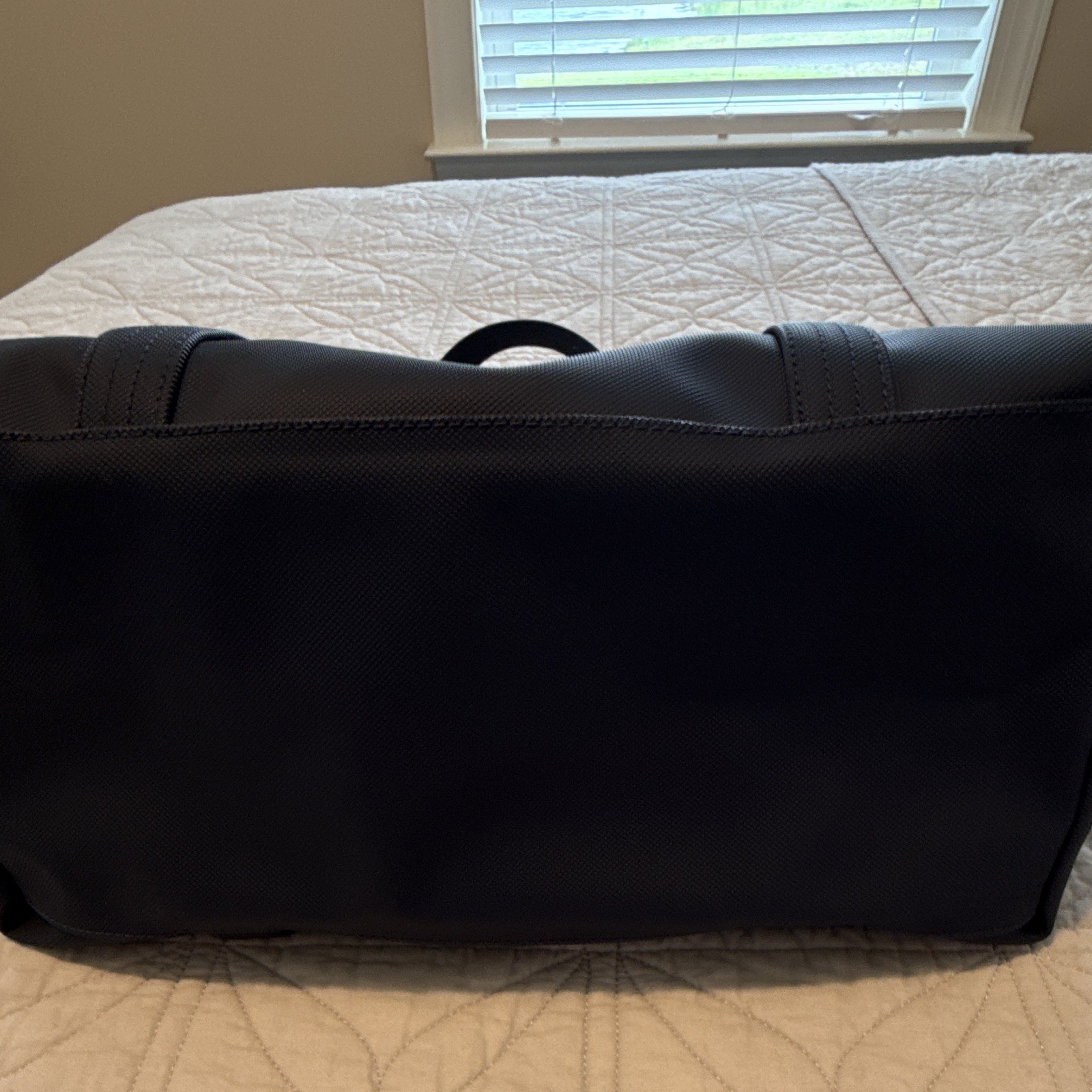 Lacoste Navy Large Tote Bag Zip Closure Inner pockets