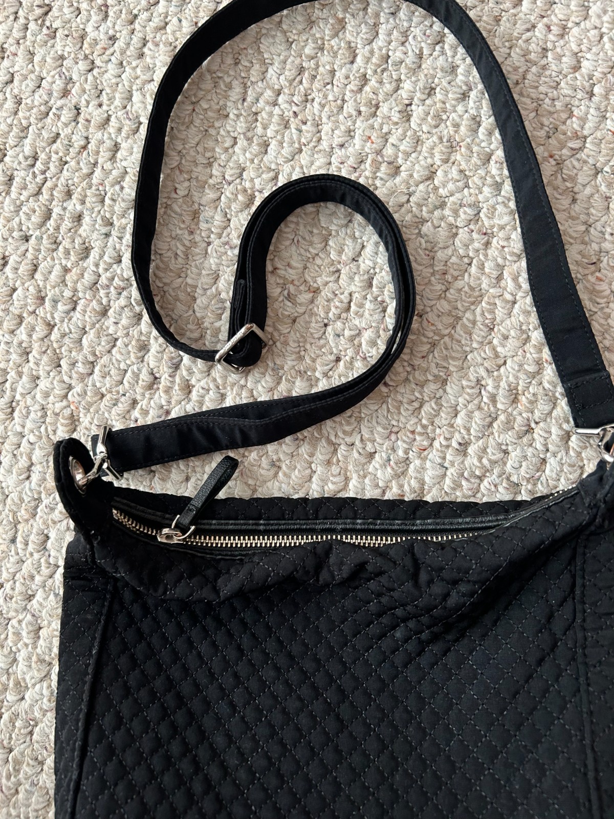 VERA BRADLEY Concealed Carry Black w/ Quilted Floral Lining Shoulder Handbag