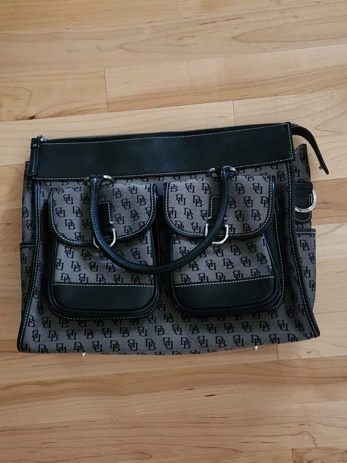 RARE Vintage Dooney & Bourke Signature Logo Black Gray Tote Laptop Shoulder Bag