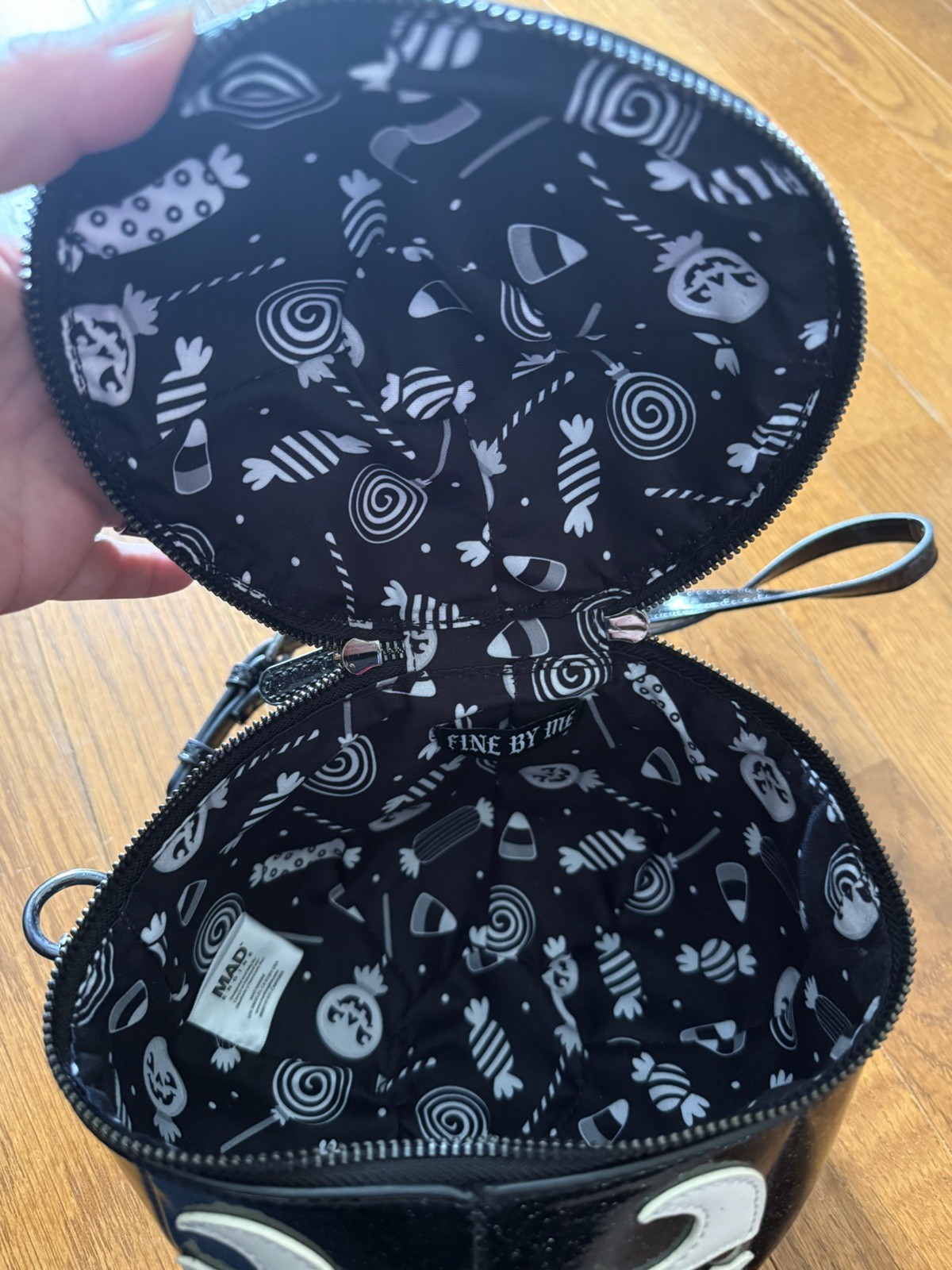 Fine By Me Pumpkin Jack O’ Lantern Glitter black Halloween Purse Bag NEW