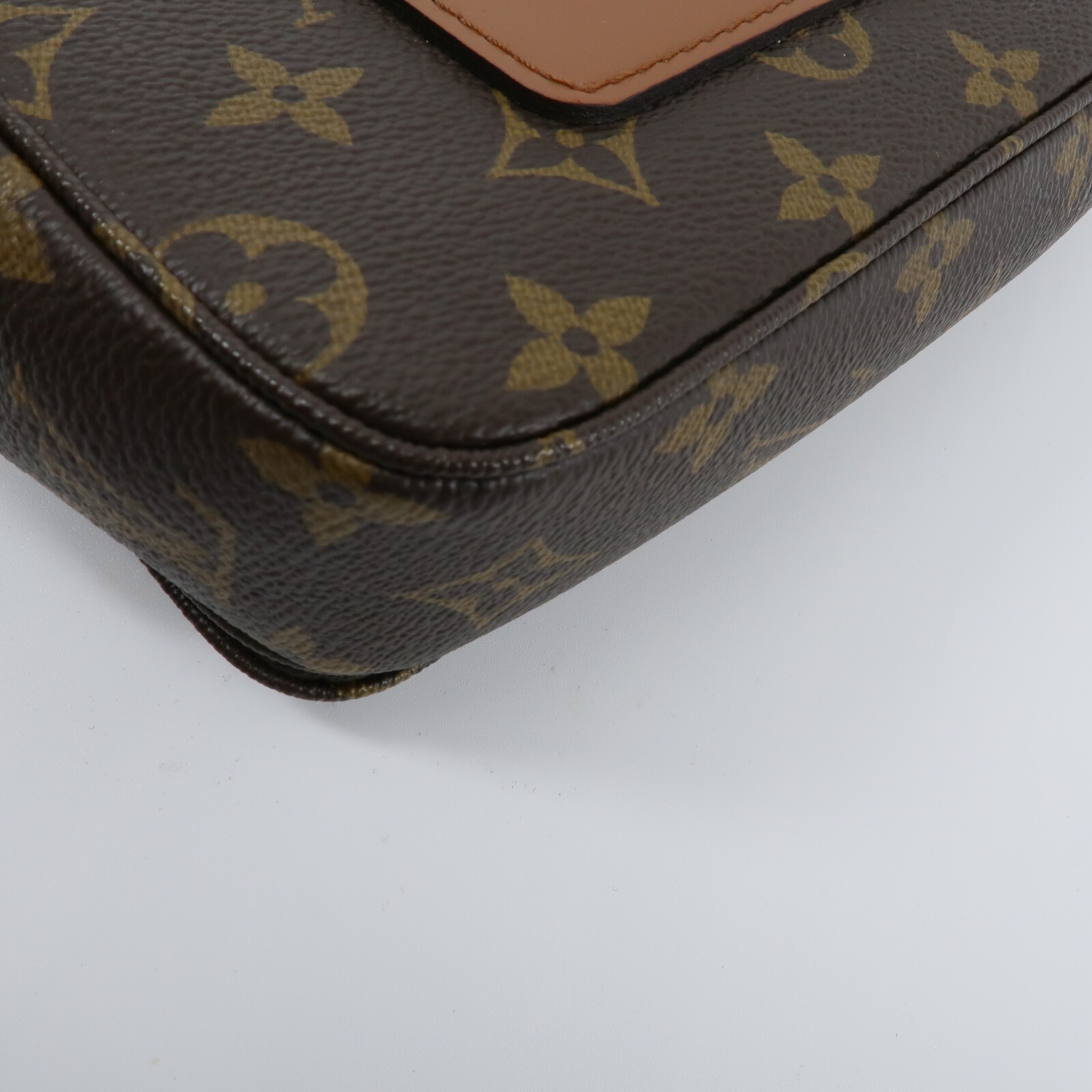 LOUIS VUITTON LV GHW Marceau Chain Shoulder Bag M46127 Monogram Brown