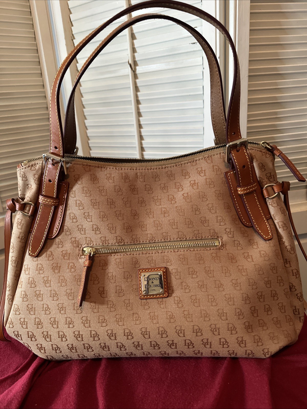 Dooney & Bourke Nina Cloth Fabric Leather Trim Classic Letter Satchel New Large