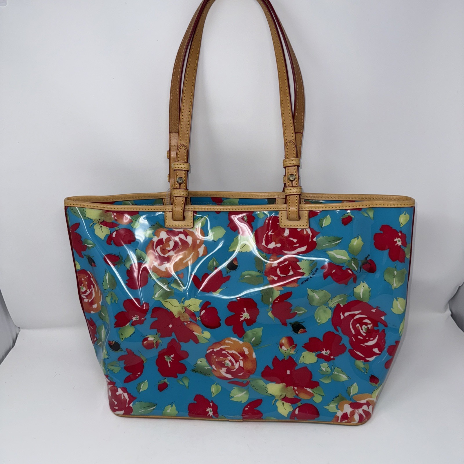 Dooney Bourke Blue Red Floral Rose Large Tote Polyvinyl & Vacchetta And Wallet