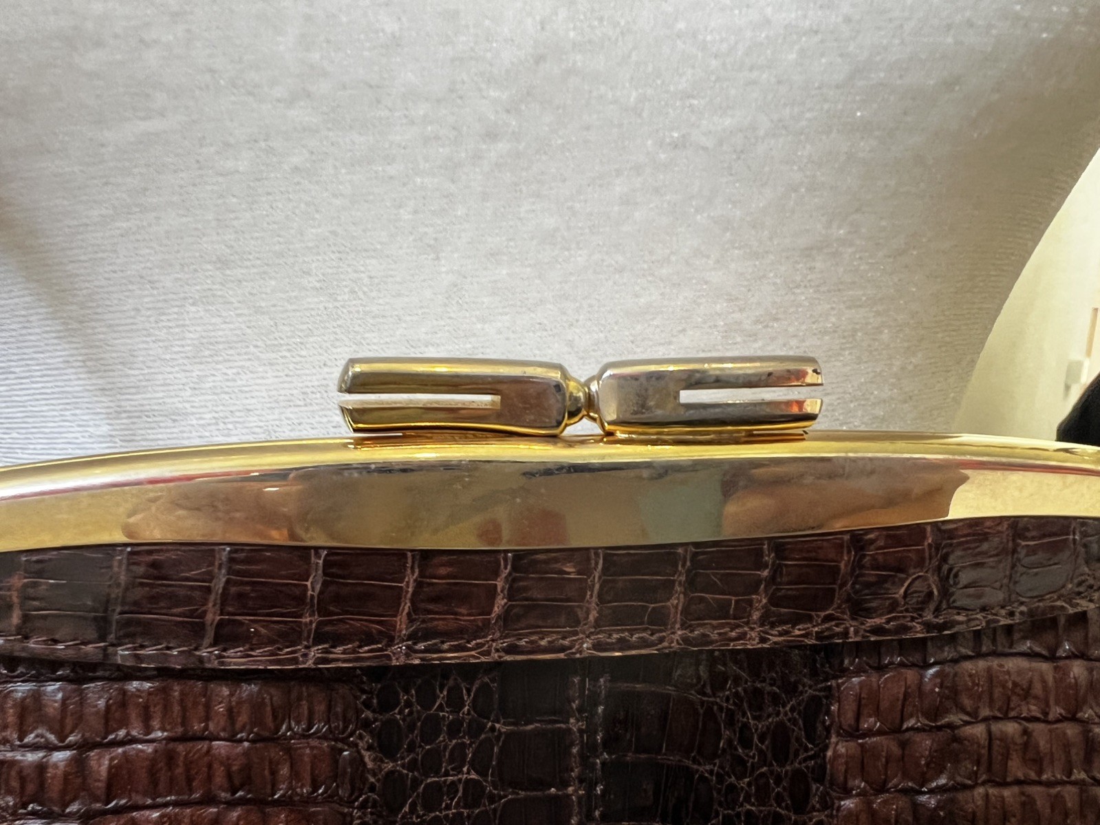 Vtg Montse Esteve genuine Baby Croc clutch handbag with gold chain strap Mint!