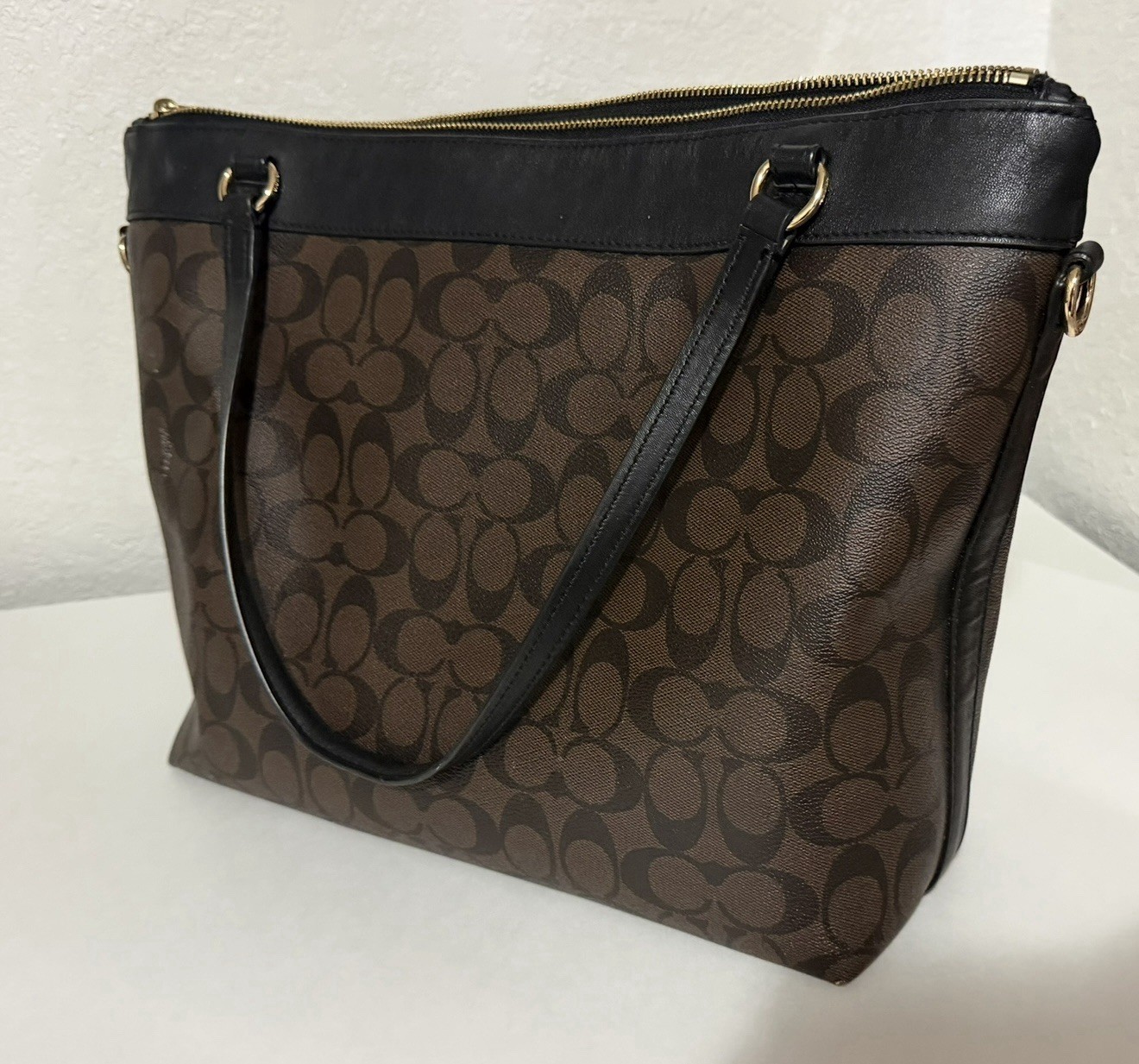 Coach Signature Brown/Black Medium Tote Top Zip Detachable Strap Gold HW