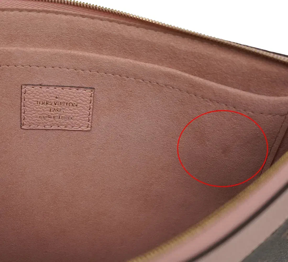 Louis Vuitton Monogram Daily Pouch M62942