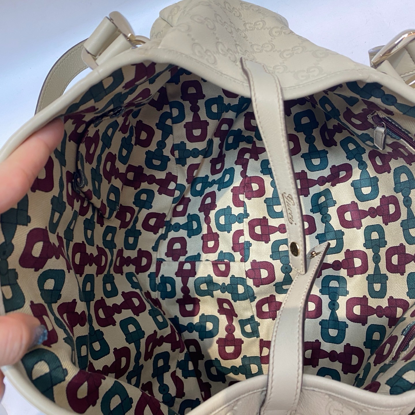 Preloved Gucci Full Leather Monogram GG Off-White Crescent Hobo Tote