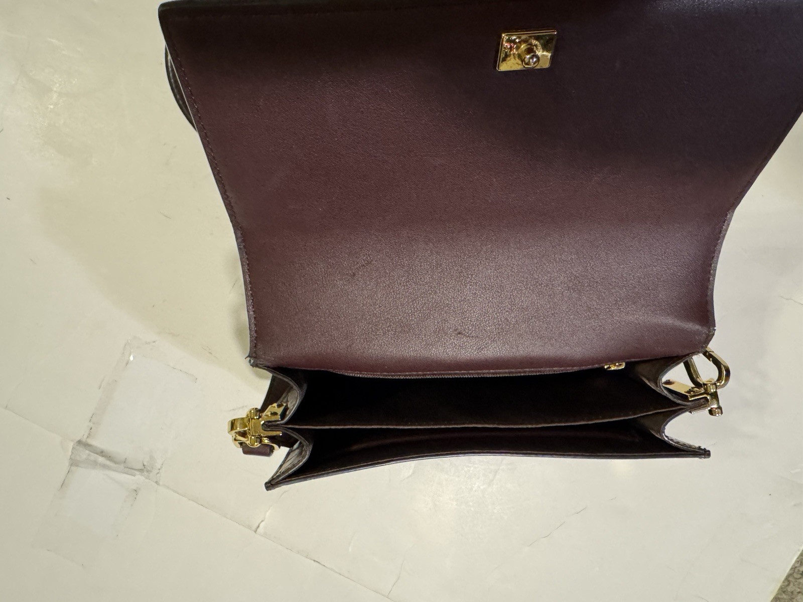 JWPEI Friday 3Y Small Box Bag Croc Design Brown 6.5×7 3/4 In.!!!