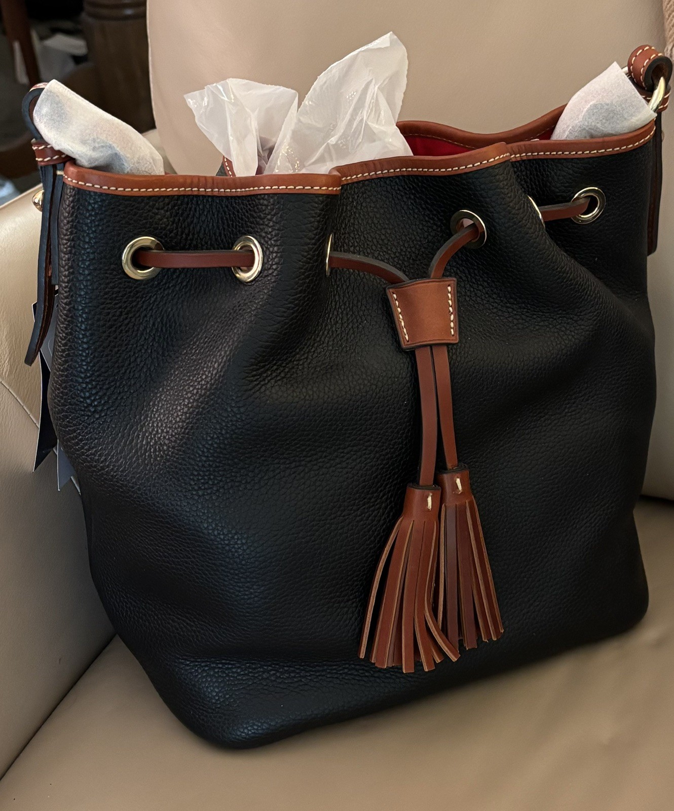 DOONEY & BOURKE TASHA PEBBLE LEATHER DRAWSTRING SHOULDER BAG BLACK NWT