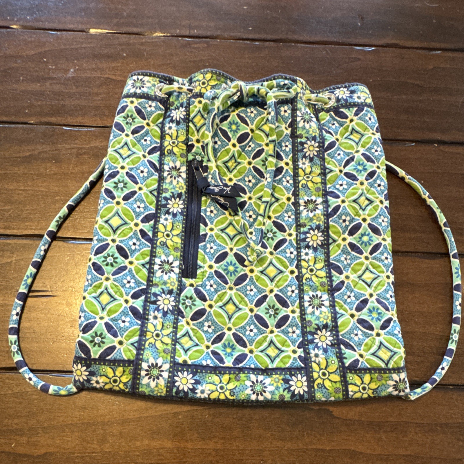 Vera Bradley Drawstring Backpack w/ Front Zipper Daisy Daisy Pattern