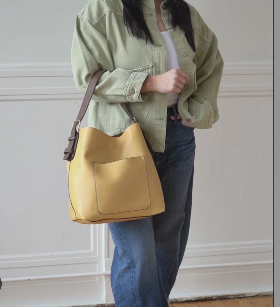 Buttery soft Hobo Shoulder Leather Lemon Coffee Bag. Great Condition