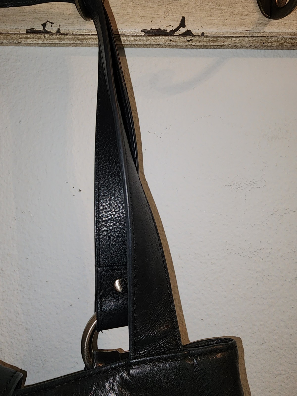 A New Approach a.n.a Leather Hobo Shoulder Bag Buckle
