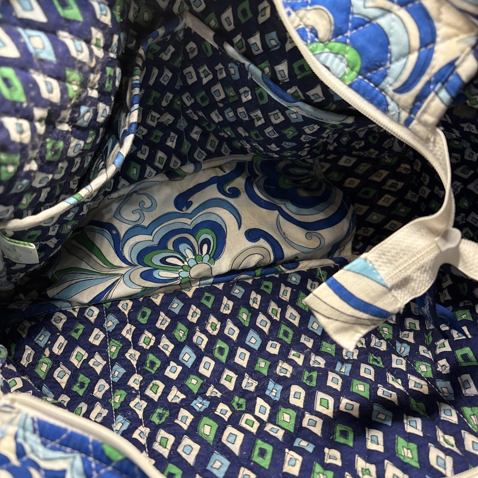 vera bradley betsy tote, Mediterranean White, Blue And Green Floral Quilted