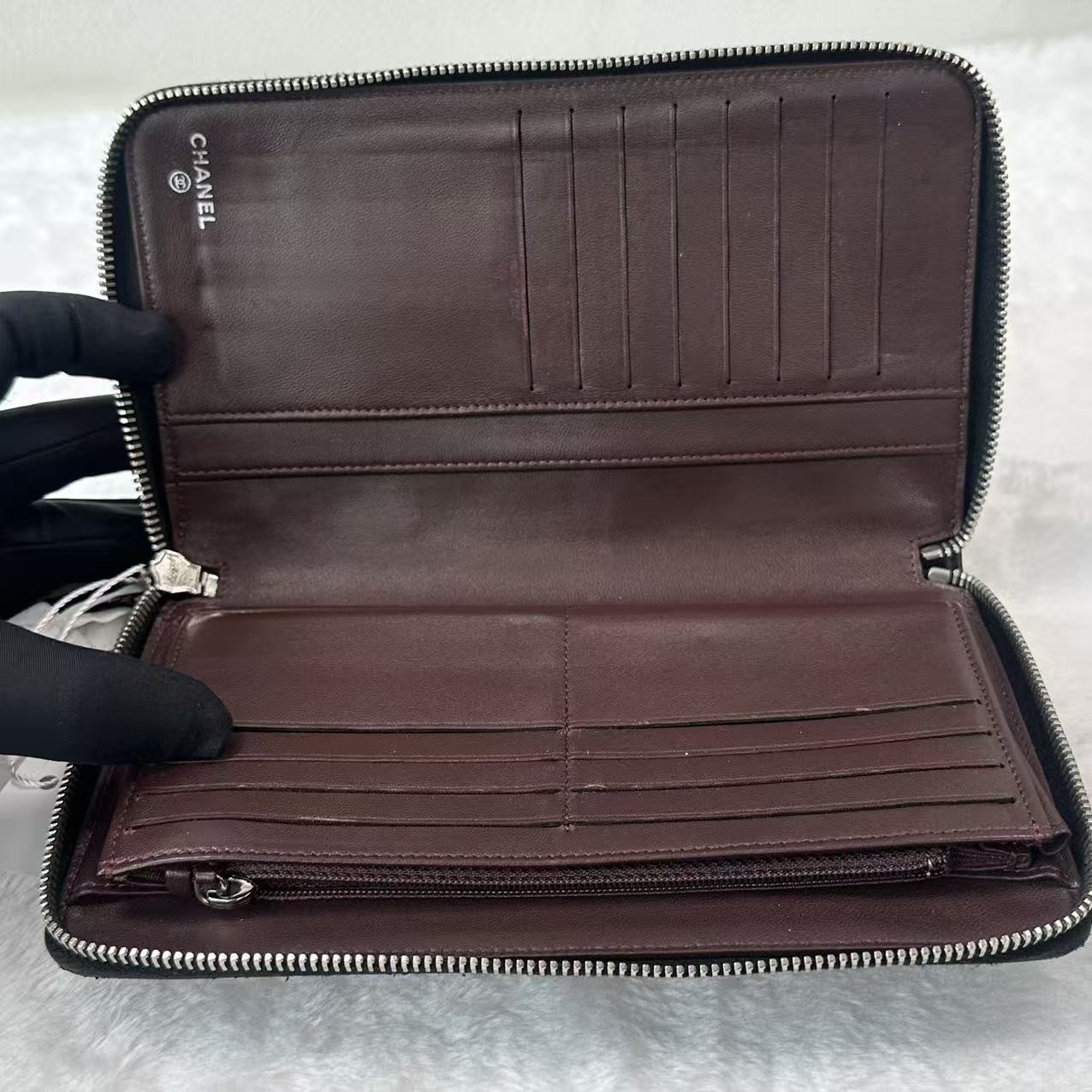 Chanel Classic Black Long Zip Around Wallet DX522 @pre-verified by eBay 26.06.18