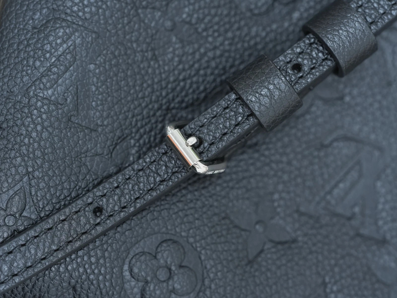 Louis Vuitton Pallas Clutch Monogram Empreinte Black Crossbody Bag SHW Excellent