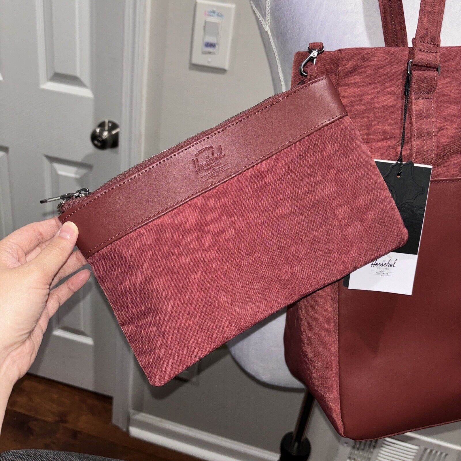 Herschel Supply Co Orion Tote Bag Large w/ Crossbody Port (Burgundy)