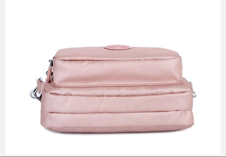 💗NWT Kipling 🐵Crossbody Mini Bag – Navy & Gold Dots – Beautify and Versatile