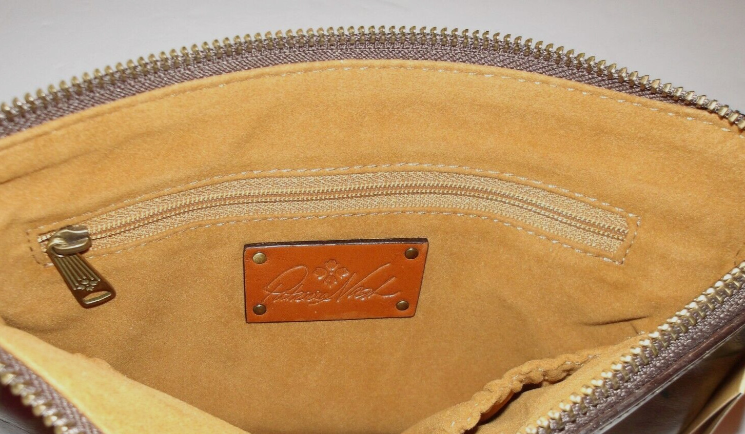 NEW Patricia Nash Cassini Leather Wristlet Spring Lily Floral Multicolor w/ Tag