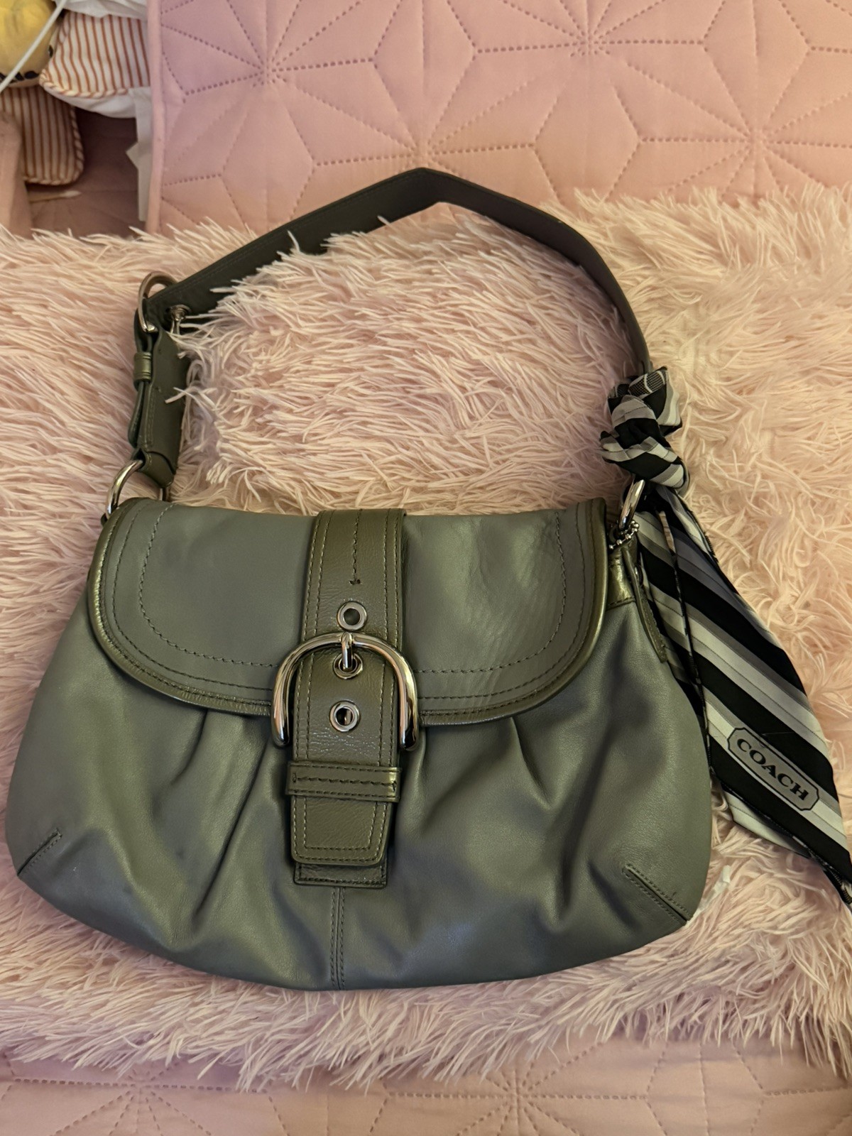 Coach Soho Hobo Bag Buckle Flap Y2k Shoulder Gray Vintage