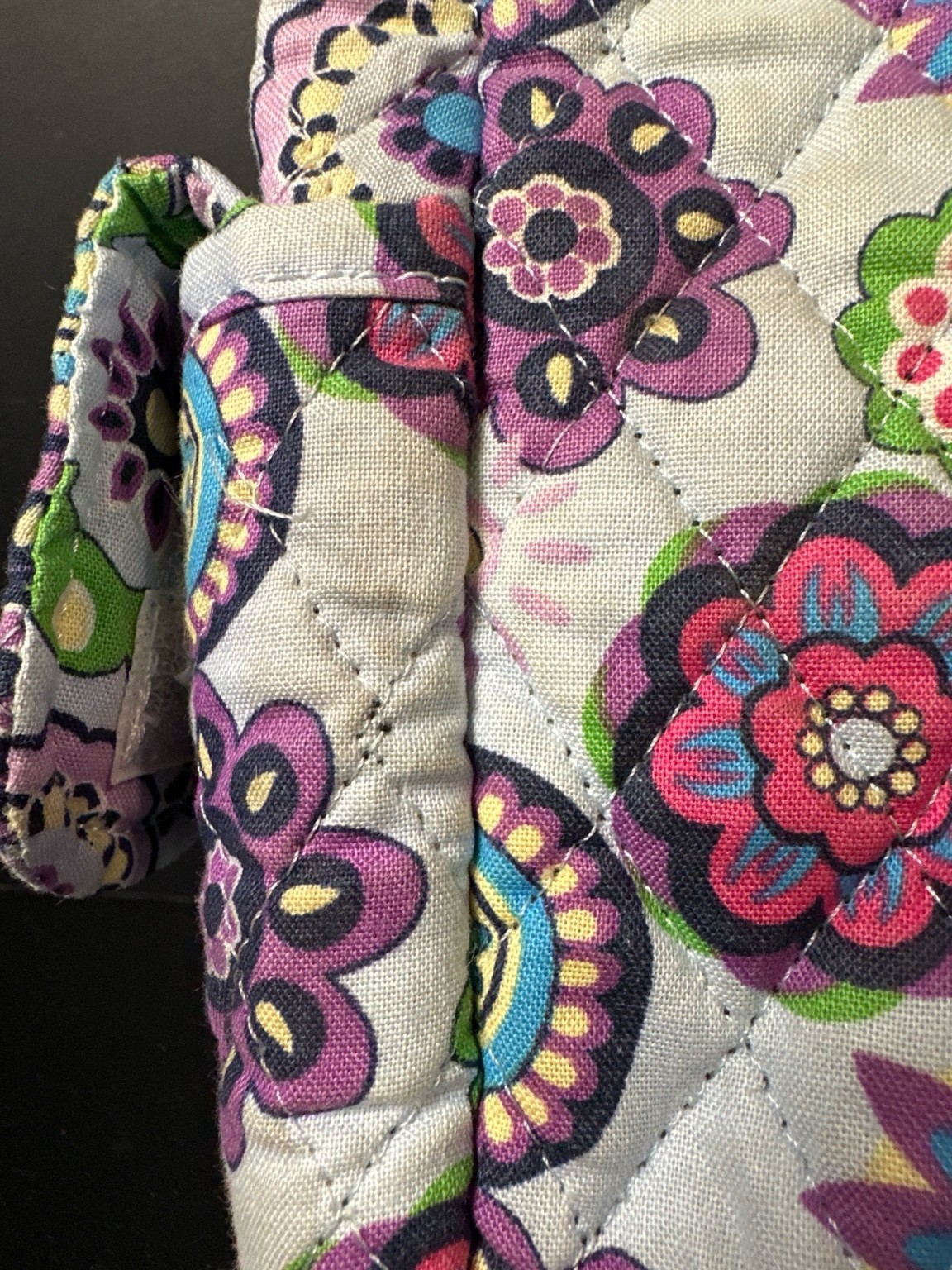Unbranded Quilted Cotton Shoulder Bag – Multicolor Floral Medallion, Zip Top