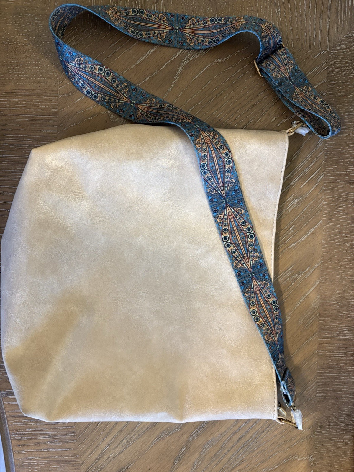 Beige Zip Crossbody Bag w/ Adjustable Detachable Blue Geometric Strap, Gold