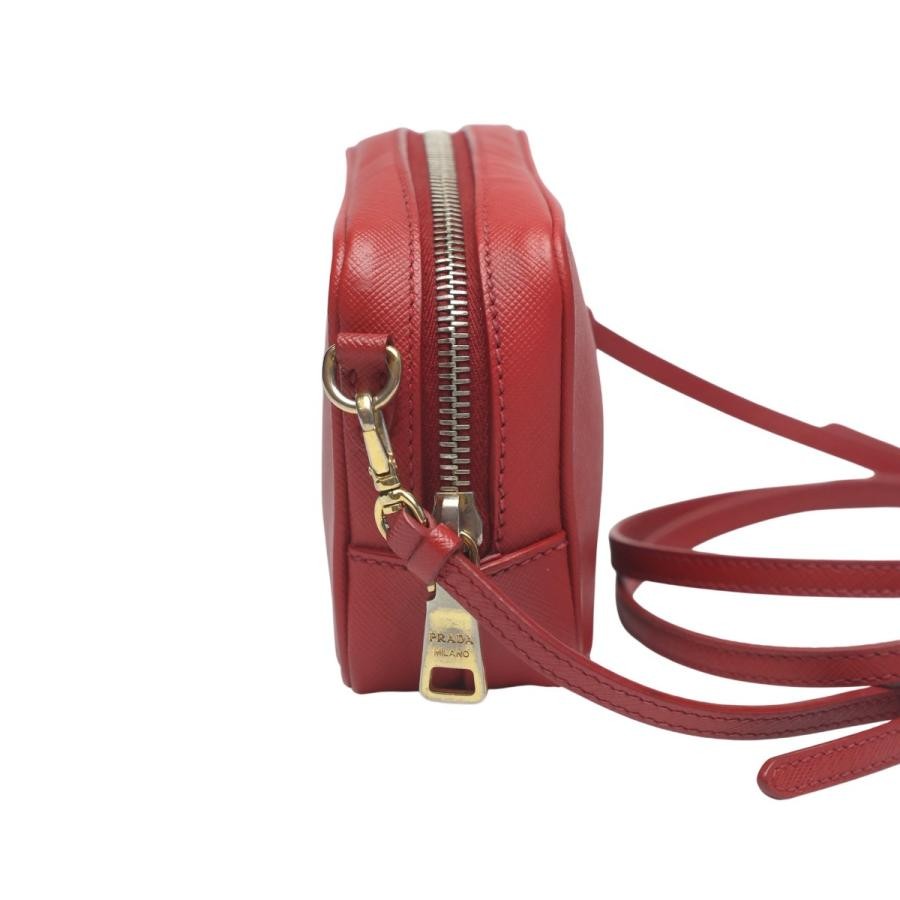 PRADA Bag: Vitello Phoenix Camera Bag 1N1674 Red W17.5H10D5cm w/strap;–