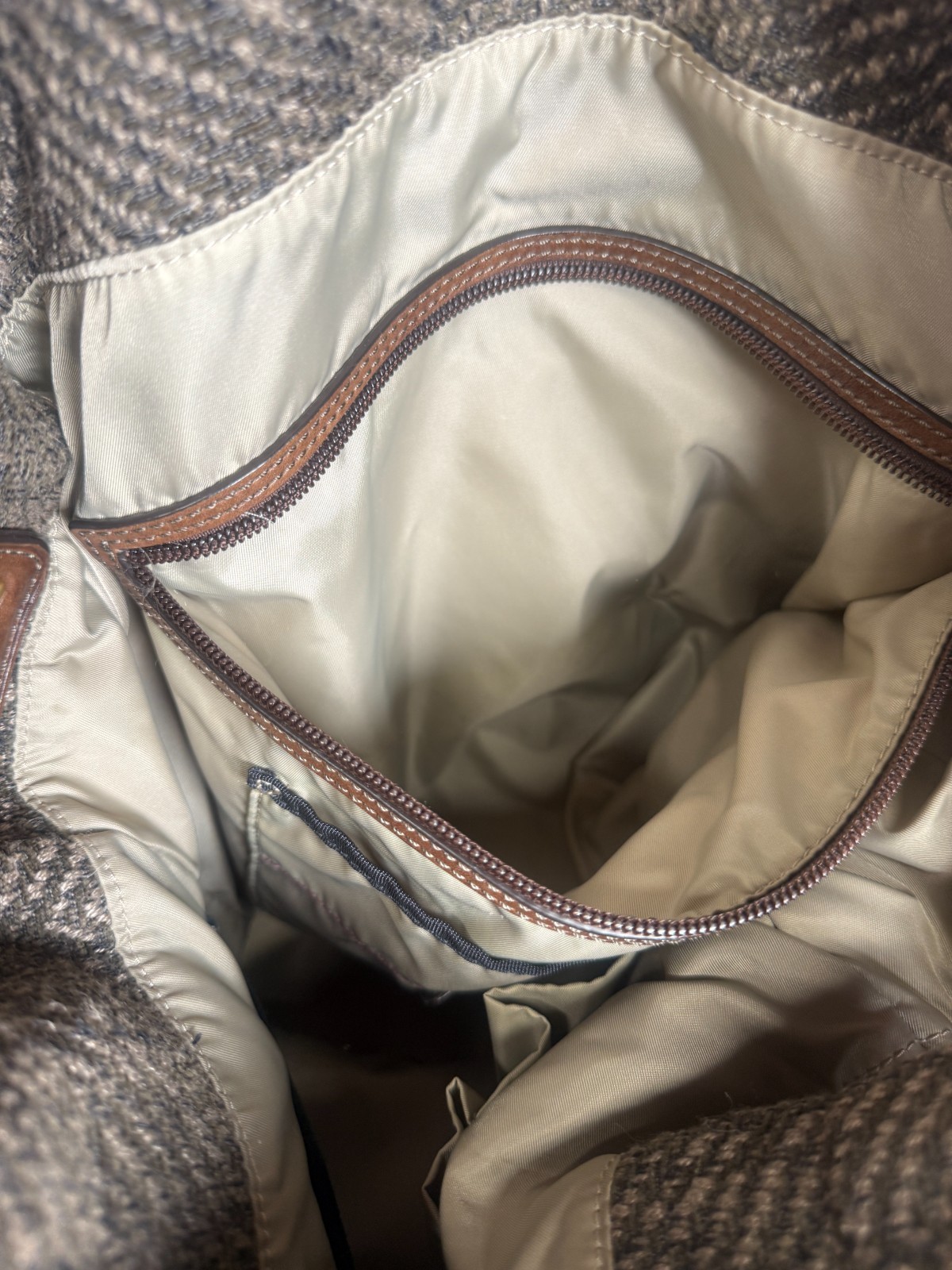 Tumi Brown Herringbone Tweed Leather Trim Organizer Shoulder Bag Travel