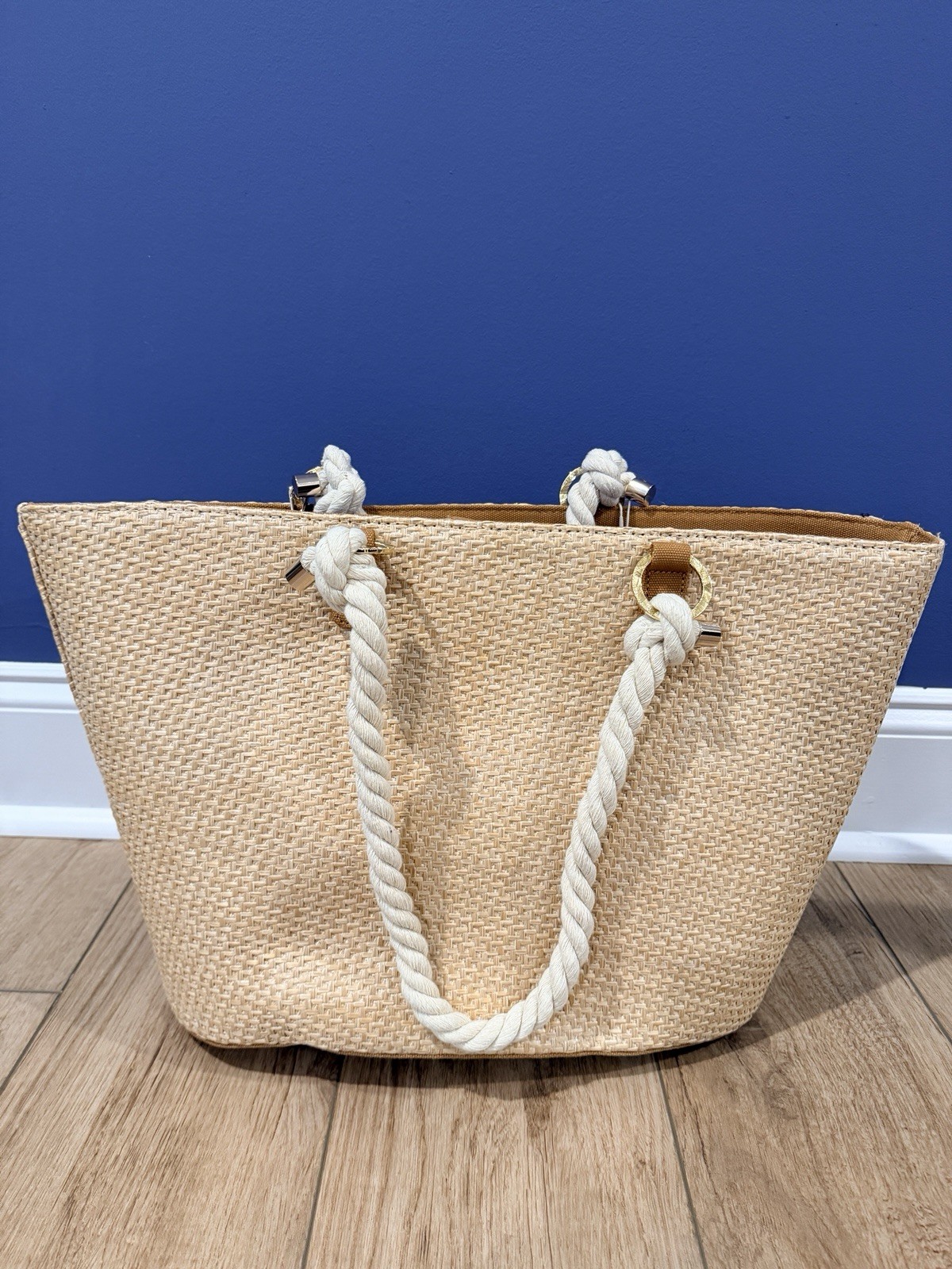 Amiani Large Beige Woven Beach Tote Rope Handles Coin Purse Magnetic