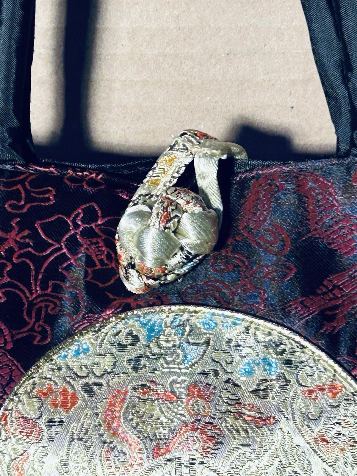 Asian Influence Purple Black Silver Silk Embroider Dragon Accent Purse