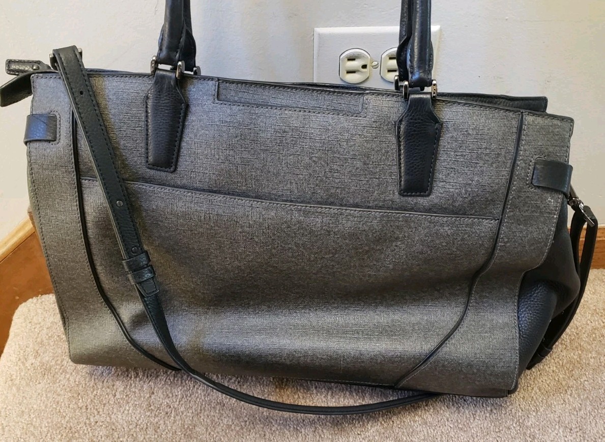 TUMI Stanton Nia Commuter Briefcase Business Computer Bag 110062 T542 734402EG