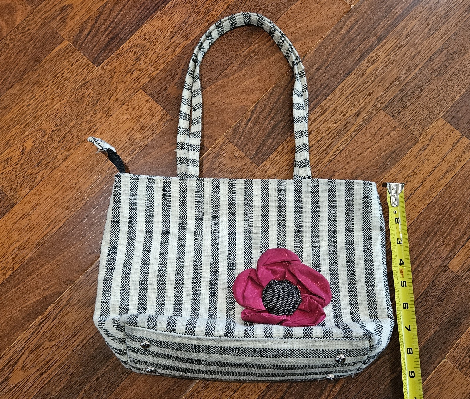 Berkshire Bags Striped Black & White Flower Zippered Tote Fun Whimsical Function
