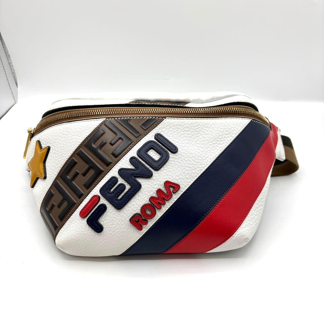 FENDI × FILA FENDI MANIA Leather White body bag Y2K Vintage Italy Authentic