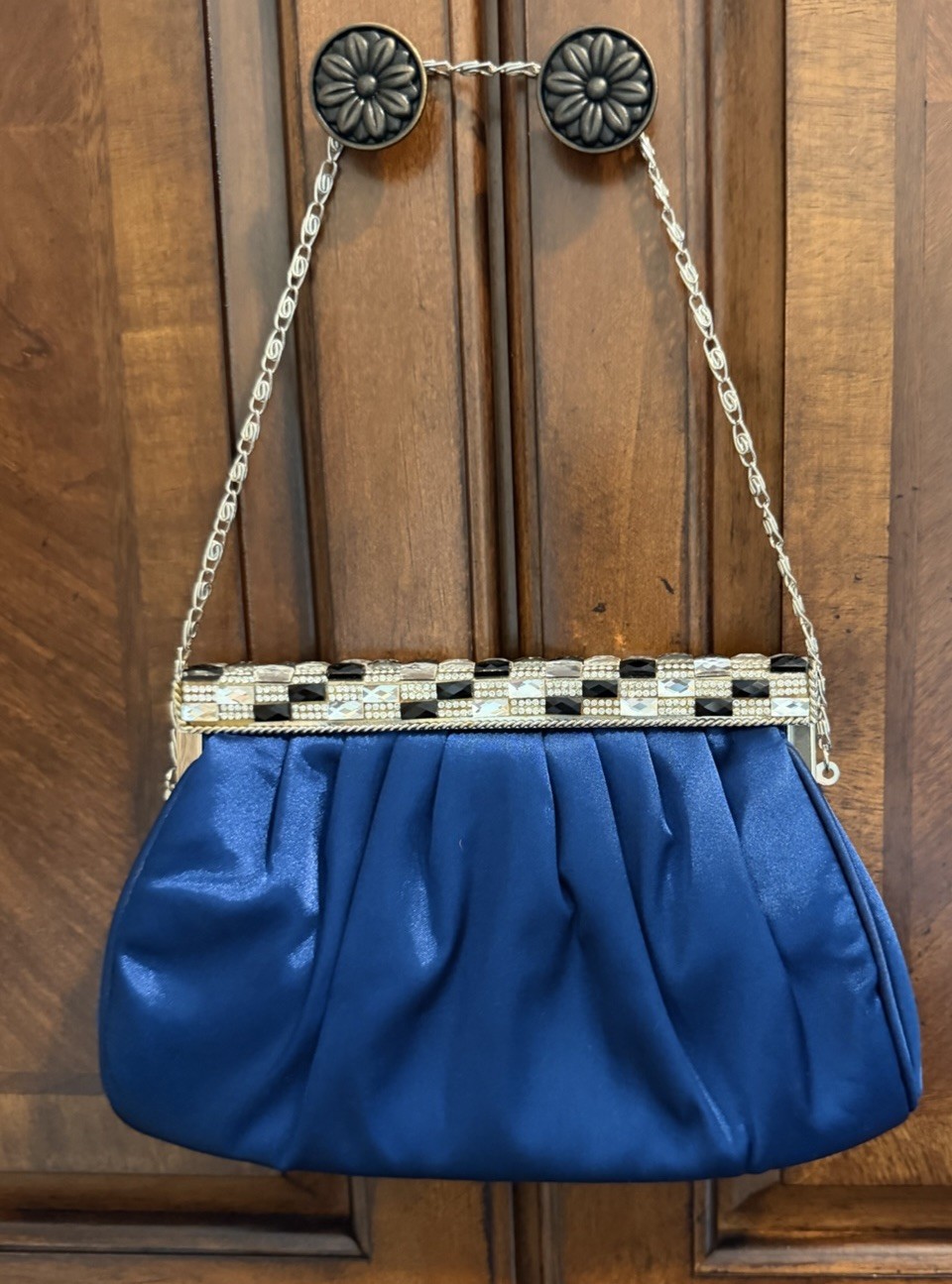 Royal Blue W/Black And Clear Rhinestones.Silver Carry Strap Clutch/evening bag