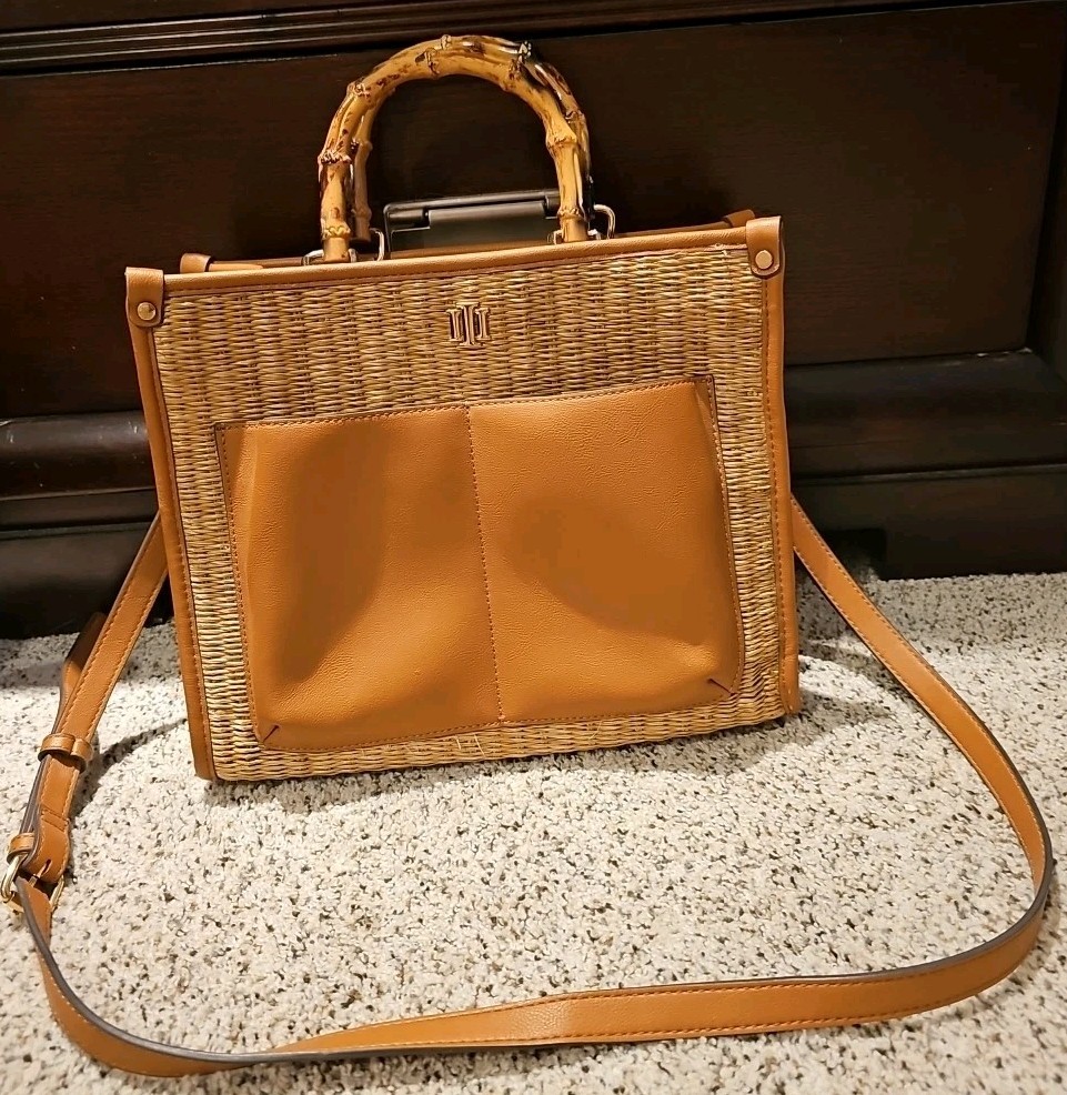 INC INTERNATIONAL CONCEPTS CROSSBODY PURSE MED STRAW FAUX LEATHER BAMBOO HANDLES