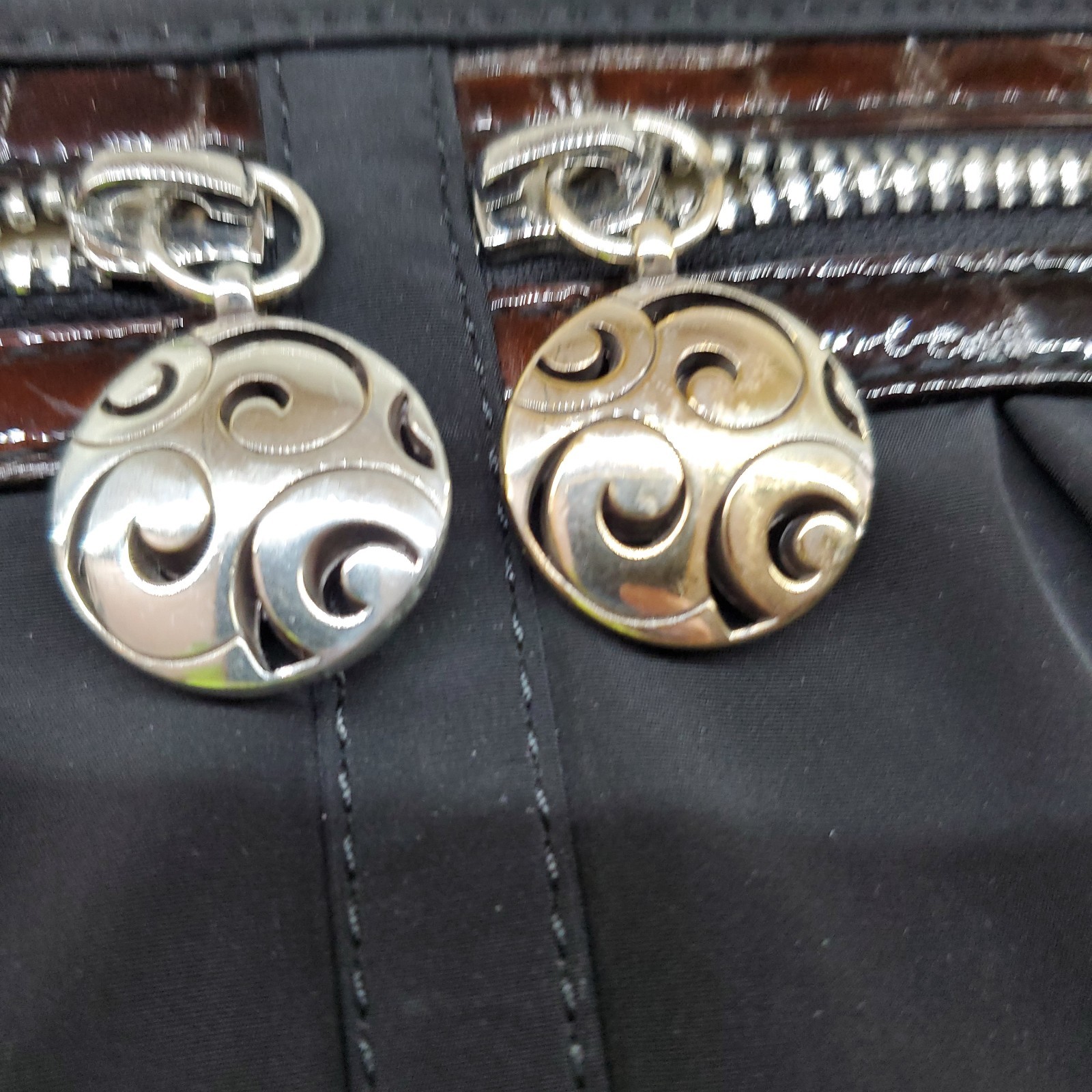 Brighton Twister Go Go Pouch Chocolate & Black Nylon & Leather w Earrings