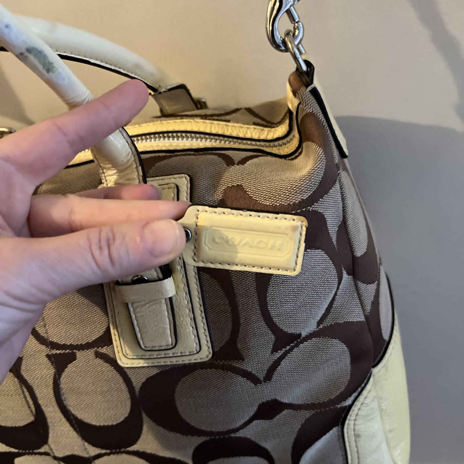 COACH J0920-F13812 Hampton Yellow/Brown Monogram Canvas Leather Shoulder Handbag