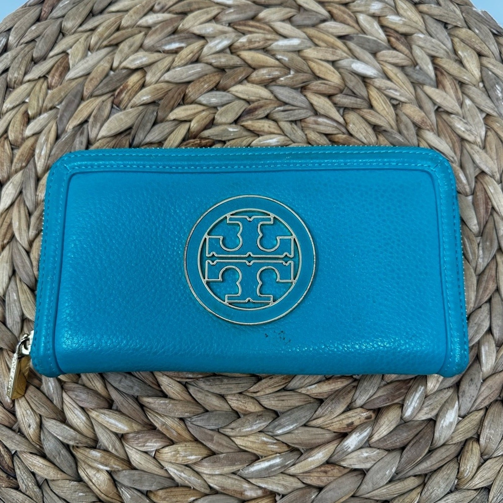 Tory Burch Continental Amanda Wallet Turquoise Pebbled Leather