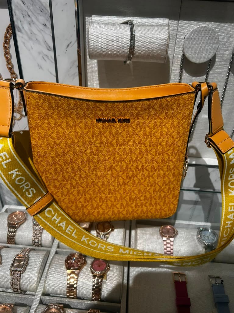 Michael Kors Women Small Jet Set MK Logo Crossbody Bag+Trifold Wallet Honeywheat