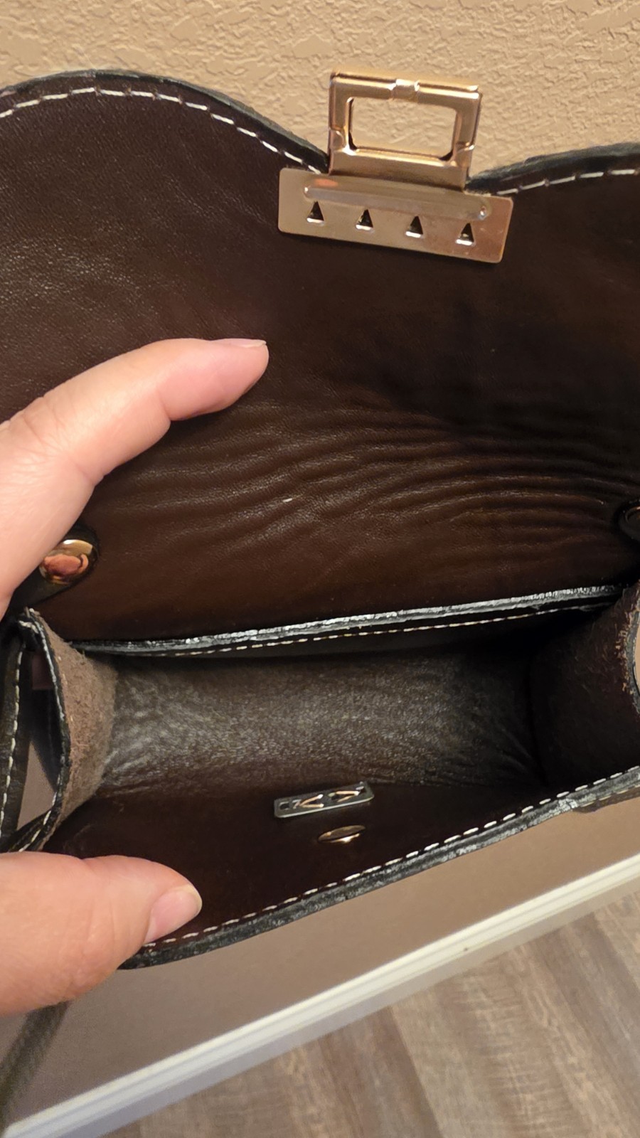 Authentic Western Cowhide Mini Crossbody Purse – Brand New