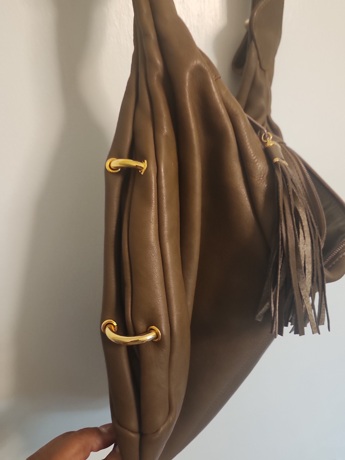 Brio vintage leather Hobo handbag (Olive Brown W/ Gold)