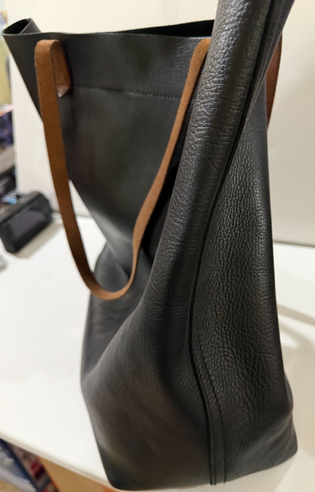 Madewell large transport leather tote bag women black with cognac handles soft