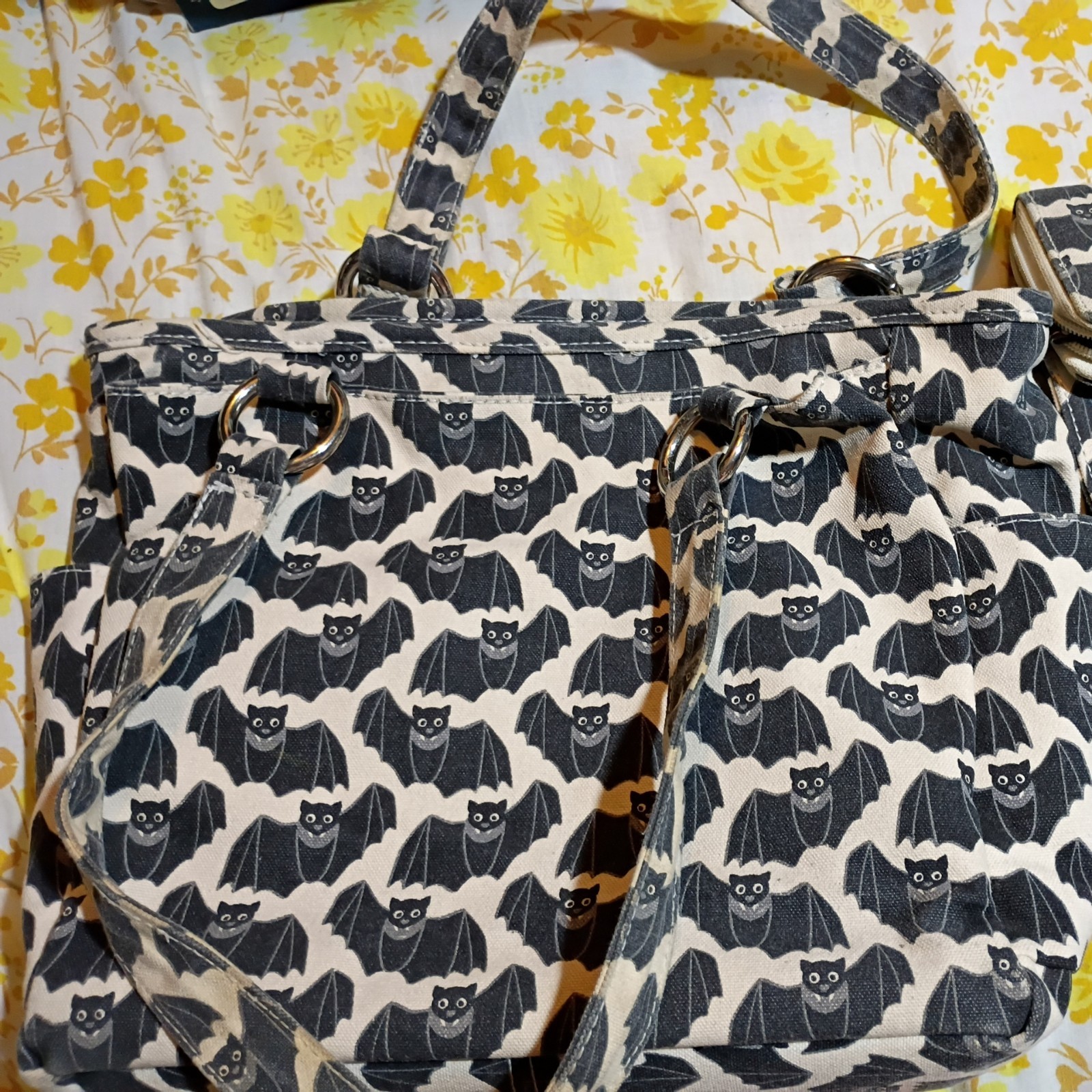 Bungalow 360 Retro Bats Pocket Bag