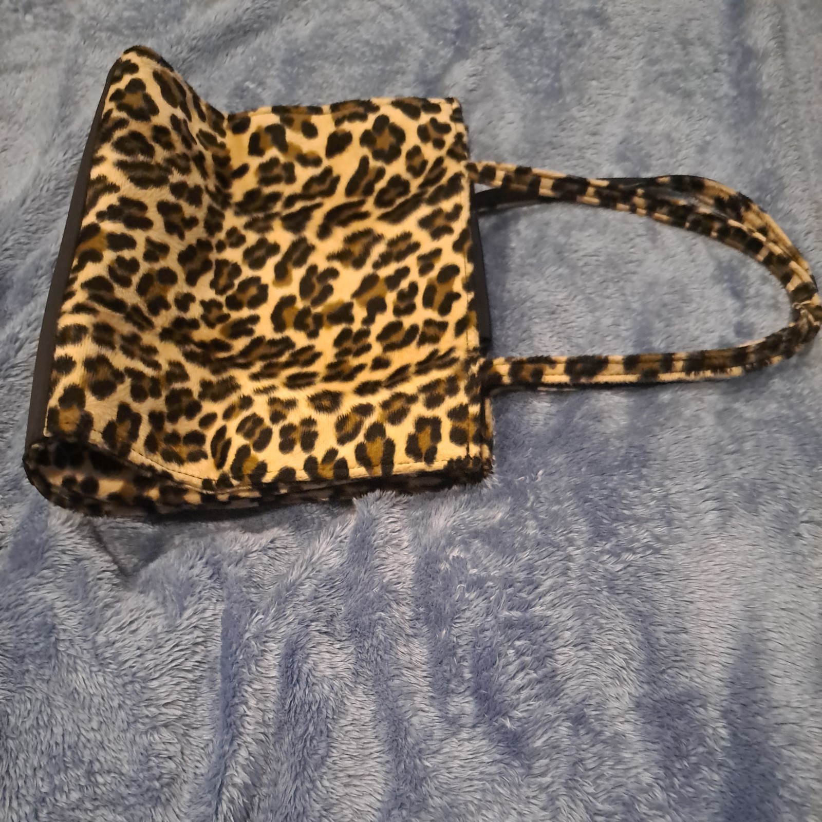 Leopard Animal Print Tote Bag Women Casual Snap Closure Double Black Handles