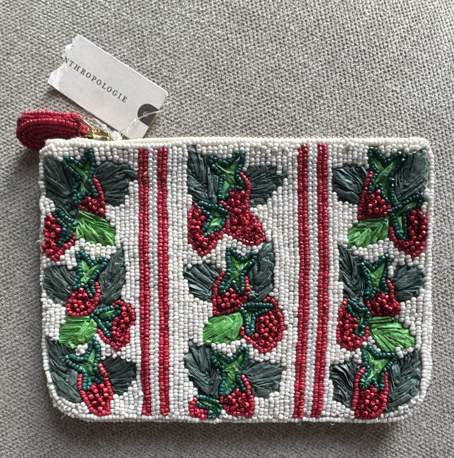 NWT Anthropologie Maeve Fiona Strawberry Bead Bag Zip White/Red/Green 7×5 in 🍓