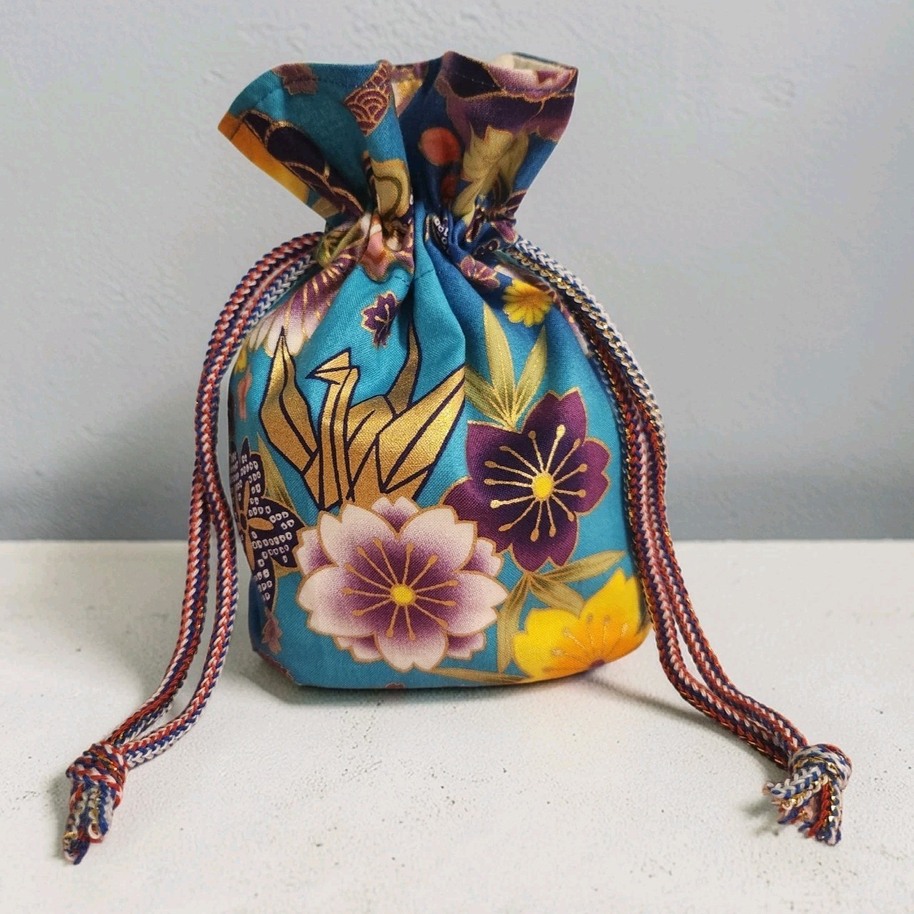Handmade Japanese Drawstring Pouch | Kinchaku Bag | Cotton Fabric |