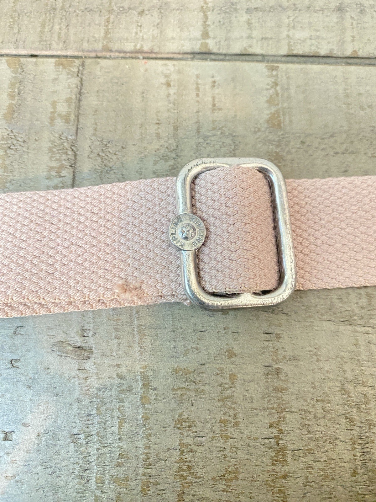 Kipling Alvar Women’s Metallic Pink Crossbody Bag 12″H X 10″W Zip Closure
