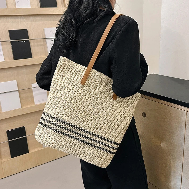Designer Striped Straw Shoulder Bag Large Capacity Beach Tote Summer Handbag
