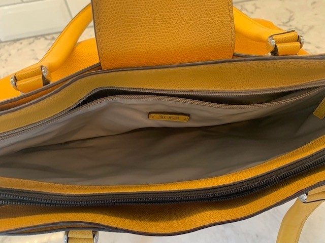 TUMI Sinclair Tegan Business Tote in Yellow Style #79385EG – Good Condition